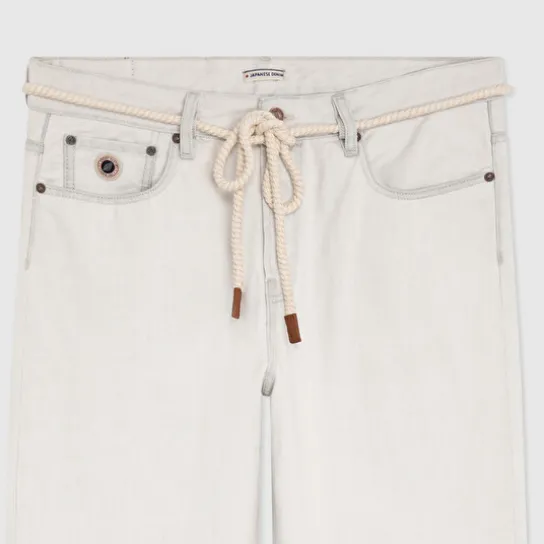 BOOTCUT FIT OFF WHITE