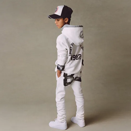 KID 82 OVERJOGG OFF WHITE