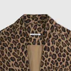 LA VESTE LEOPARD