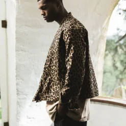 LA VESTE LEOPARD