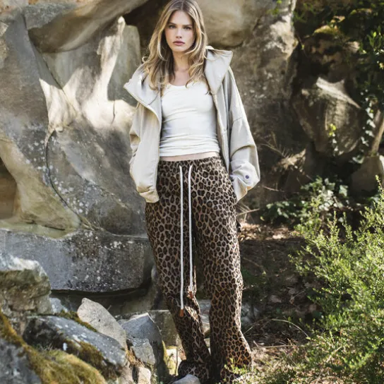 LE CARPENTER LEOPARD