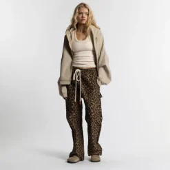 LE CARPENTER LEOPARD