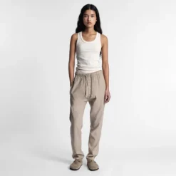 LINEN TAPER WHITE PEPPER