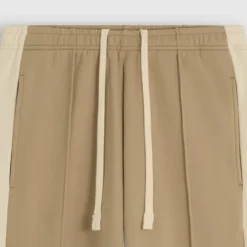 PIQUE FLARE WHITE PEPPER