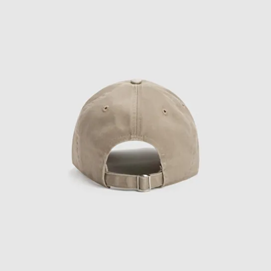 USED BASIC CAP CLOUD
